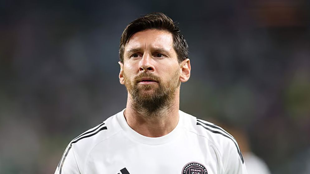 স্পেনে দ্বিতীয় ক্লাব কিনেছেন লিওনেল মেসি