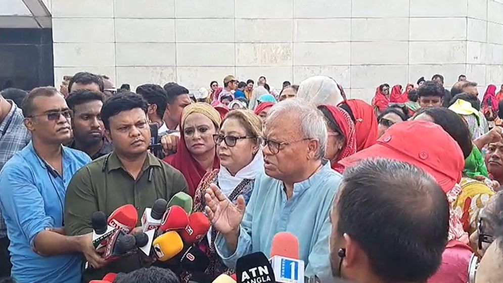 ফ্যাসিবাদের আমলে নারী-শিশুরা বেশি নির্যাতনের শিকার: রিজভী