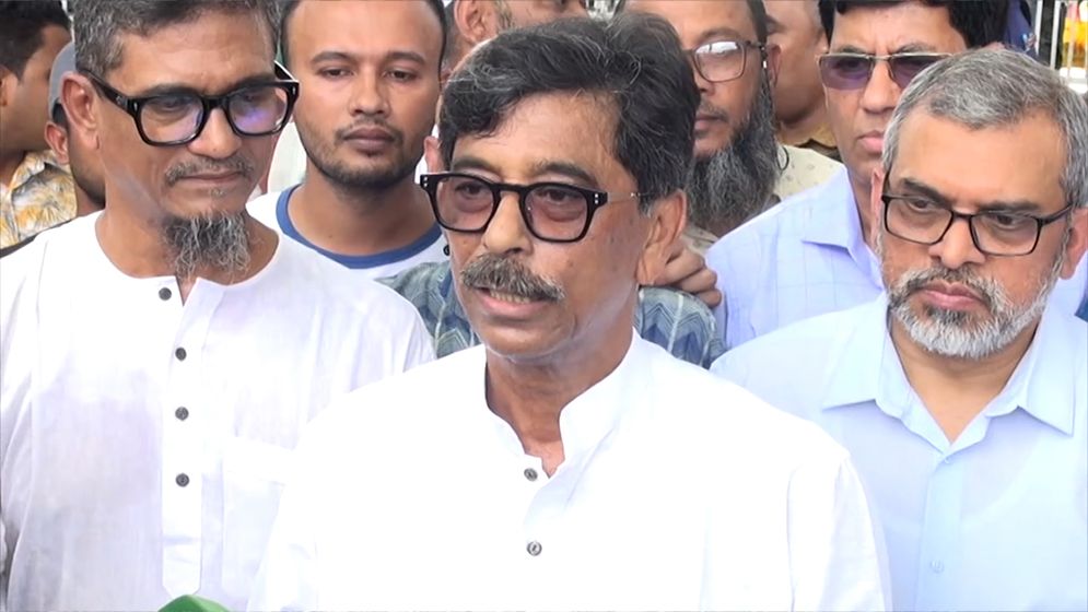 দেশে সারের কোনও সংকট না থাকায় কৃষকদের উদ্বিগ্ন হওয়ার কারণ নেই