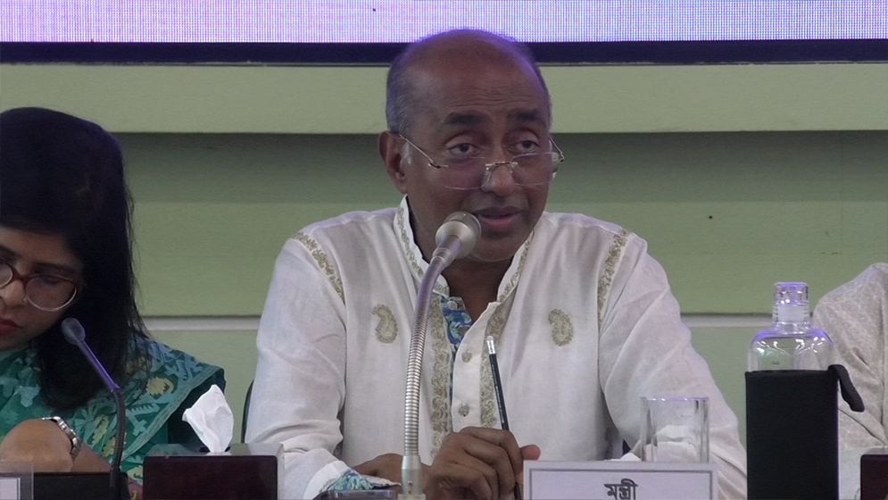 বিগত সময়ে পুলিশকে দলদাসে পরিণত করা হয়েছিল, এখন নিরপেক্ষ কাজ করছে