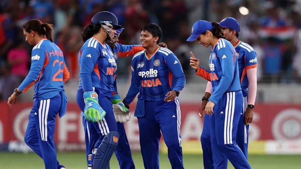 শ্রীলঙ্কাকে ৭২ রানে হারিয়ে অষ্টমবারের মতো নারী এশিয়া কাপের চ্যাম্পিয়ন ভারত