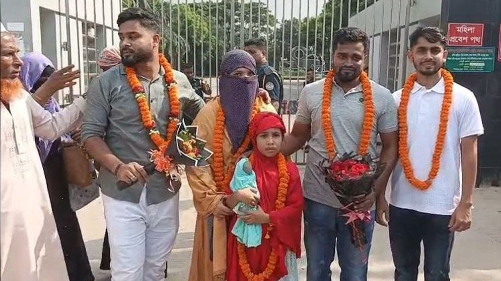 ফেনীর নুসরাত হত্যা মামলায় ৮ জনের মুক্তি
