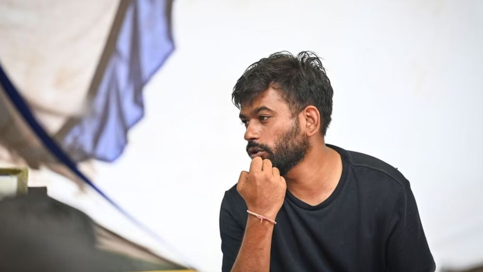 ককরোচ জনতা পার্টির নতুন আন্দোলন ‘আদিবাসী স্কুল ঠিক করো’