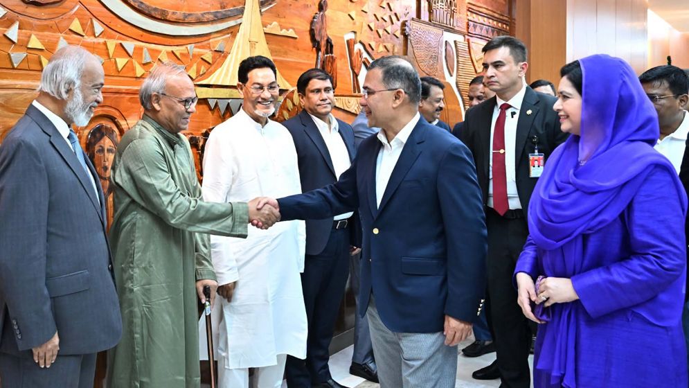 জাতিসংঘের সাধারণ পরিষদ অধিবেশনে যোগ দিতে প্রধানমন্ত্রীর ঢাকা ত্যাগ