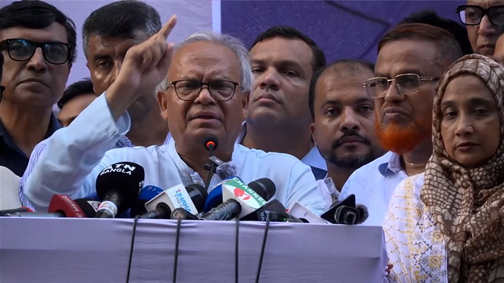 জনগণের প্রতি মমতা থাকলে লংমার্চে জ্বালানি তেল অপচয় করত না বিরোধী দল: রুহুল কবির রিজভী