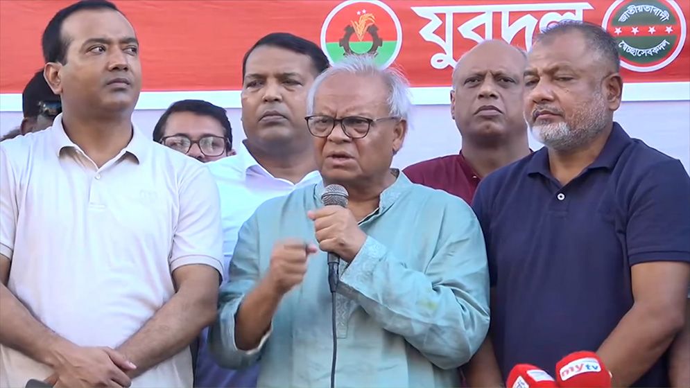 মন্ত্রীদের বেতন বাড়ানোর উদ্যোগ নিয়ে বিরোধীদলের সমালোচনা বিভ্রান্তিকর: রিজভী