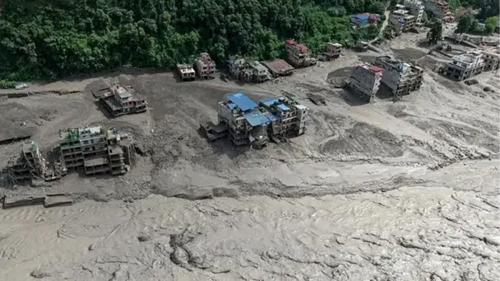 ফের ভয়াবহ দুর্যোগের শঙ্কা নেপালে, ১২ জেলায় বন্যা সতর্কতা