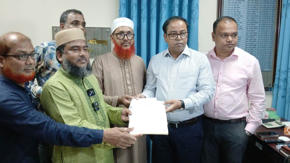 ঠাকুরগাঁও-১ আসনের উপনির্বাচনে জামায়াত প্রার্থীর মনোনয়ন জমা