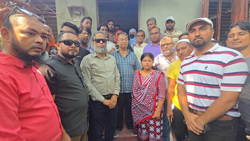 যমুনা টেলিভিশনে সংবাদ, মুন্সিগঞ্জের সেই পারমিতা পেলো নতুন ঘর