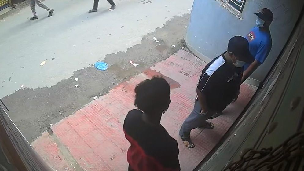 মোহাম্মদপুরে শেখেরটেকে বাড়ি দখলের চেষ্টা, রাতে গ্রেফতার আরও ৪