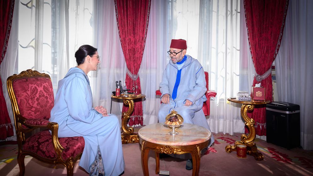 নির্বাচনের পর মরক্কোর প্রথম নারী প্রধানমন্ত্রী নিয়োগ দিলেন রাজা