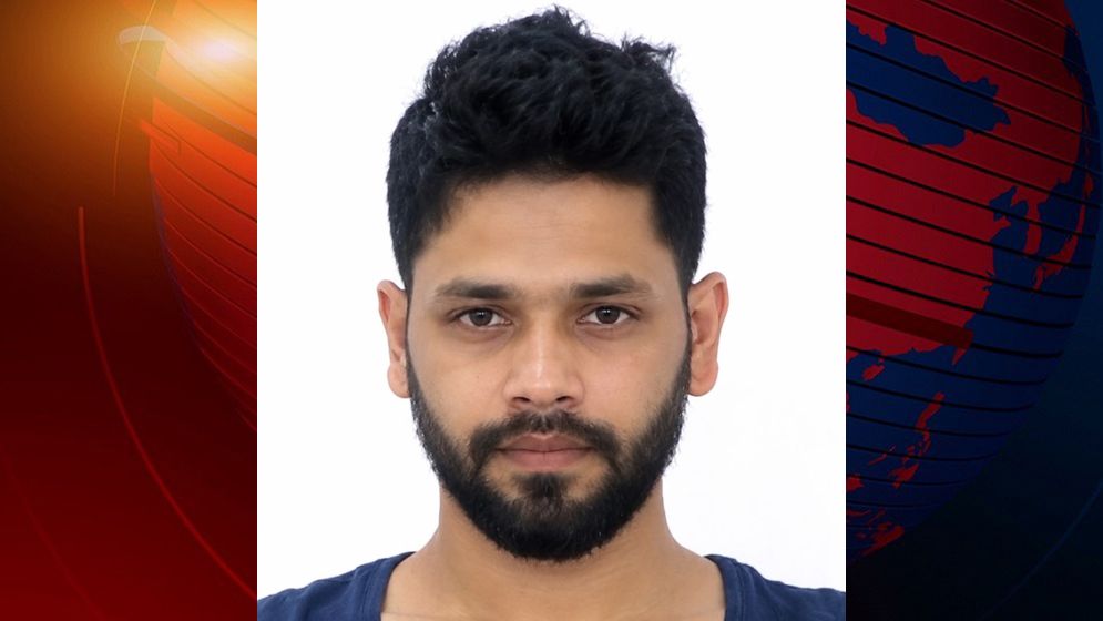 তালিকাভুক্ত ২৭ মামলার আসামি পিচ্চি আলামিন অস্ত্রসহ গ্রেফতার