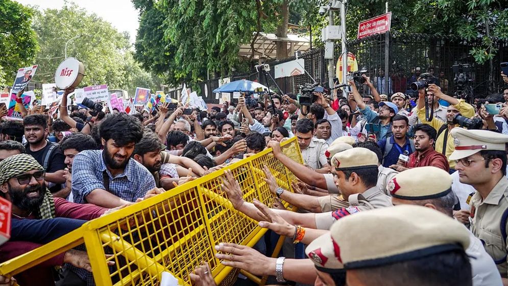 যন্তর মন্তর বিক্ষোভ ঘিরে ৫ হাজার পুলিশ মোতায়েন