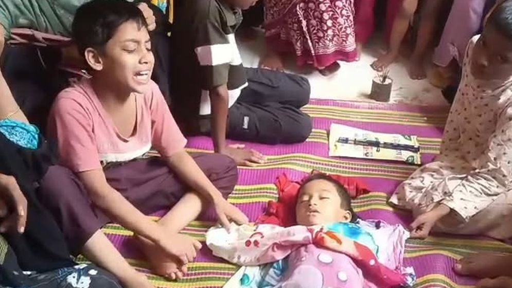 আখাউড়ায় পুকুরের পানিতে ডুবে শিশুর মৃত্যু