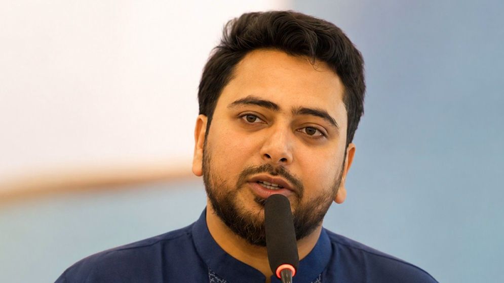 কতটা ভয় পেলে ক্ষমতাসীন দলের নেতাকর্মীরা এতটা উন্মাদ হতে পারে?