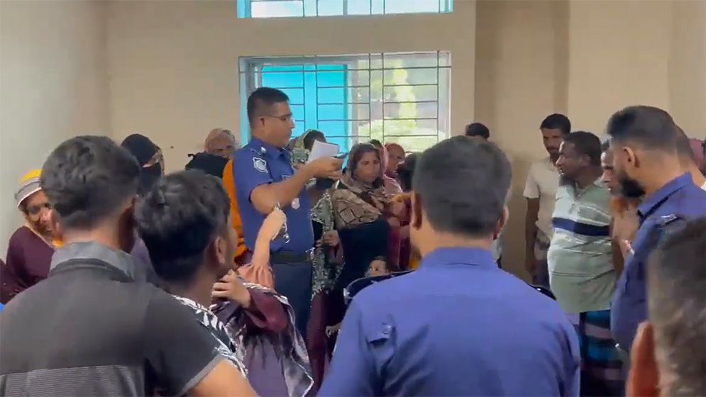 চুয়াডাঙ্গায় ব্যবসায়ীকে ডেকে নিয়ে পিটিয়ে হত্যার অভিযোগ