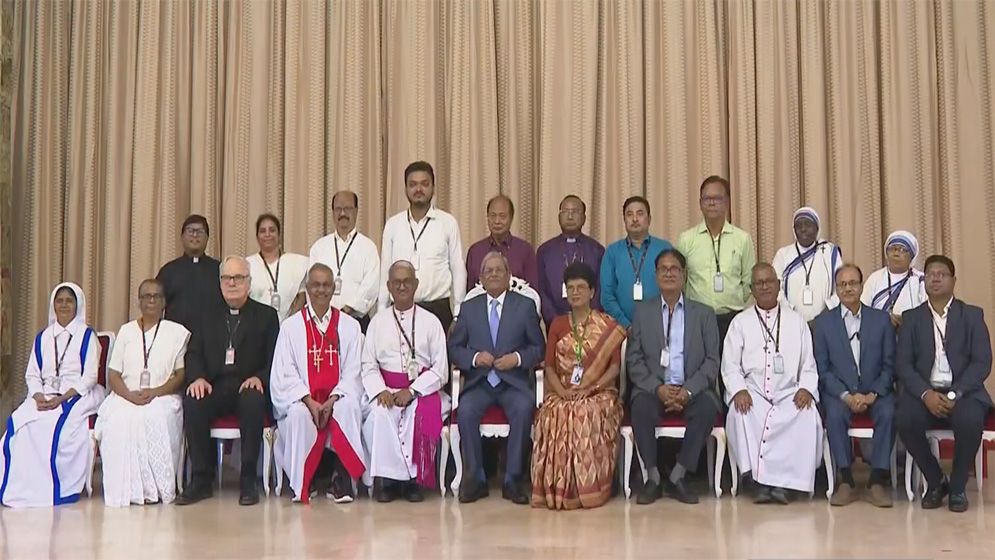 খ্রিস্টান সম্প্রদায়ের অধিকার নিশ্চিতে ঐক্যবদ্ধভাবে দেশ গড়ার আহ্বান রাষ্ট্রপতির
