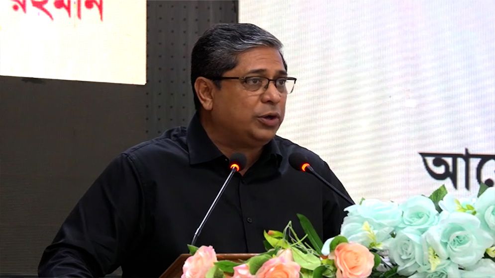 ২০৩০ সালের মধ্যে ২৪ হাজার মেগাওয়াট সৌর বিদ্যুৎ উৎপাদন করতে চাই: স্থানীয় সরকার প্রতিমন্ত্রী