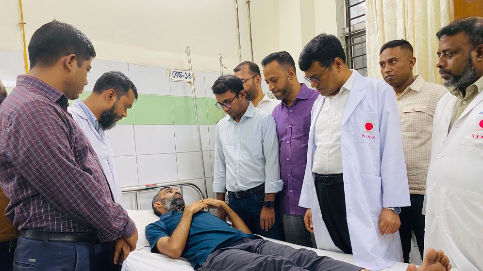 খুলনার খান সাইফুলের চিকিৎসার দায়িত্ব নিলেন প্রধানমন্ত্রী