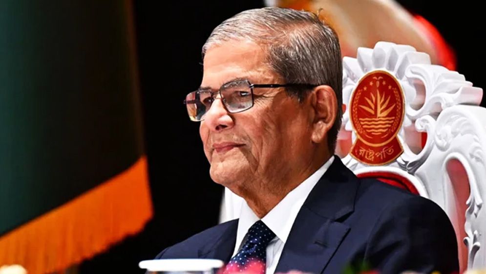 পেশাগত স্বার্থ ও অধিকার রক্ষায় সাংবাদিকদের ঐক্যবদ্ধ থাকার আহ্বান রাষ্ট্রপতির