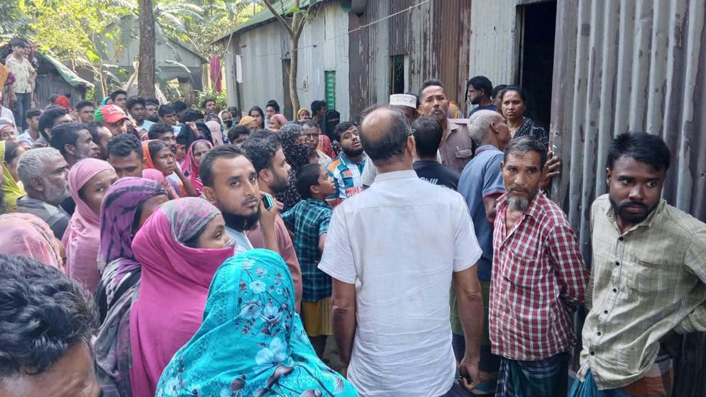 জামালপুরে ৩ দিন নিখোঁজের পর ঝোপে মিলল গৃহবধূর মরদেহ, আটক ৪