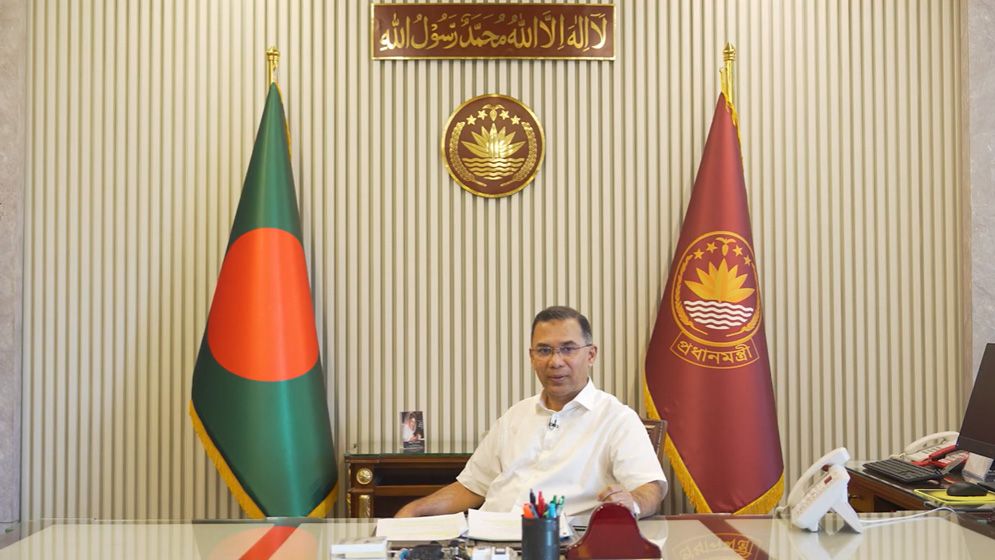 ডেঙ্গু প্রতিরোধে সপ্তাহে অন্তত দুই দিন আধা ঘণ্টা সময় দিন: প্রধানমন্ত্রী