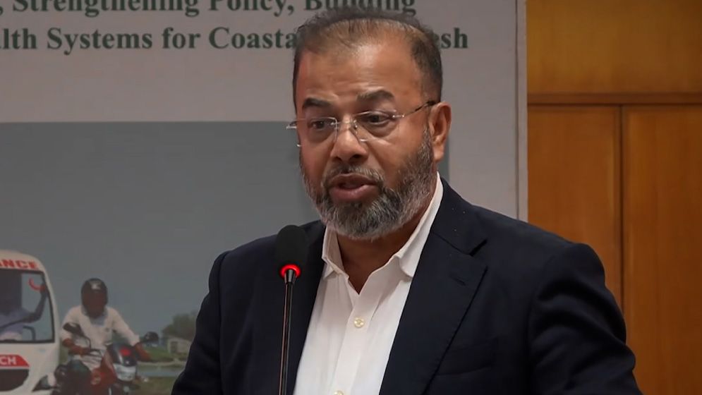 জলবায়ু পরিবর্তনে বেশি ভোগান্তির শিকার উপকূলীয় নারীরা
