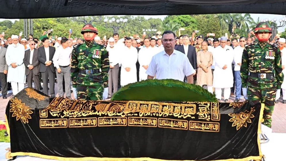 সাবেক উপমন্ত্রী আব্দুল হাইয়ের জানাজা সম্পন্ন, অংশ নিলেন প্রধানমন্ত্রী