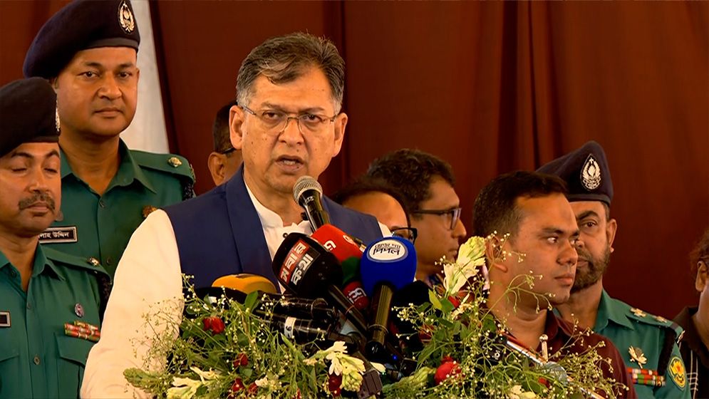 সংখ্যার দিক থেকে এবার সর্বোচ্চ পূজামণ্ডপ, বরাদ্দ, ছুটি ও আনন্দ-উৎসব: স্বরাষ্ট্রমন্ত্রী