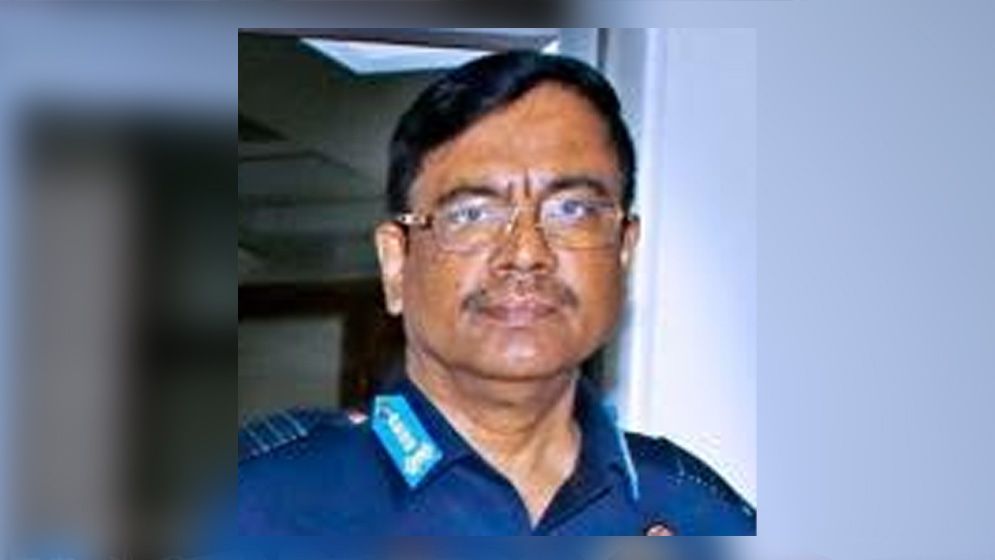 দুর্নীতির মামলায় বিমানবাহিনীর সাবেক প্রধান শেখ আব্দুল হান্নান কাতারে গ্রেফতার