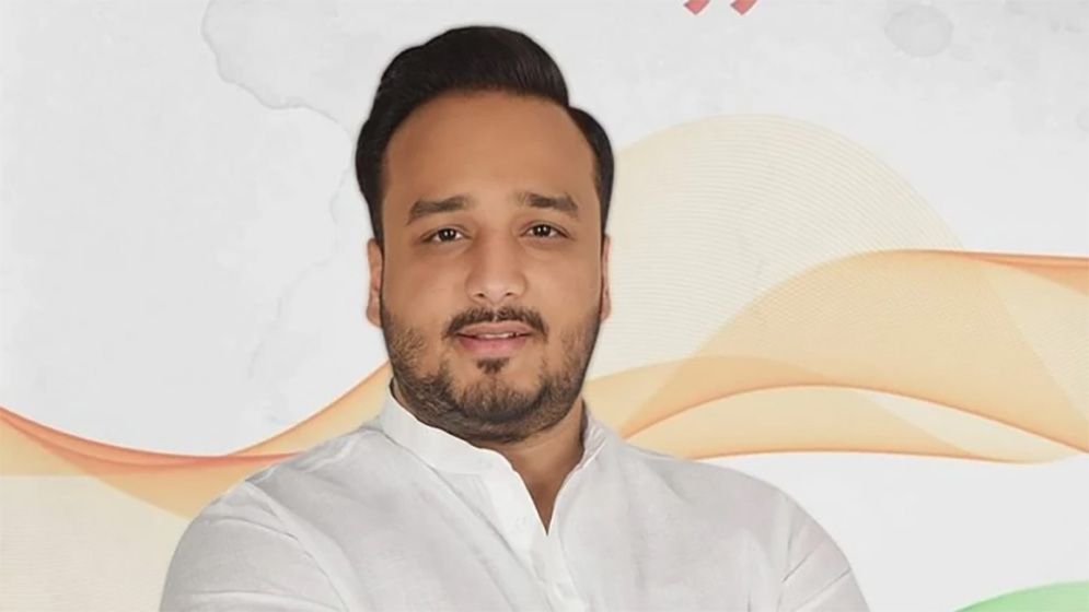 চারবার হত্যার হুমকি পাওয়ার কথা জানালেন বাবা সিদ্দিকের ছেলে