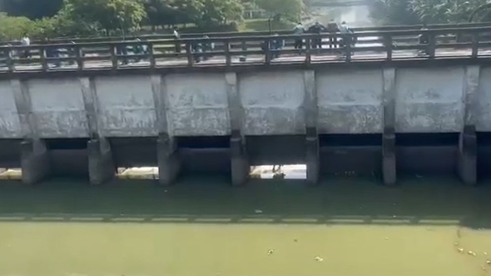 রামপুরা ব্রিজের নিচ থেকে অজ্ঞাত ব্যক্তির মরদেহ উদ্ধার