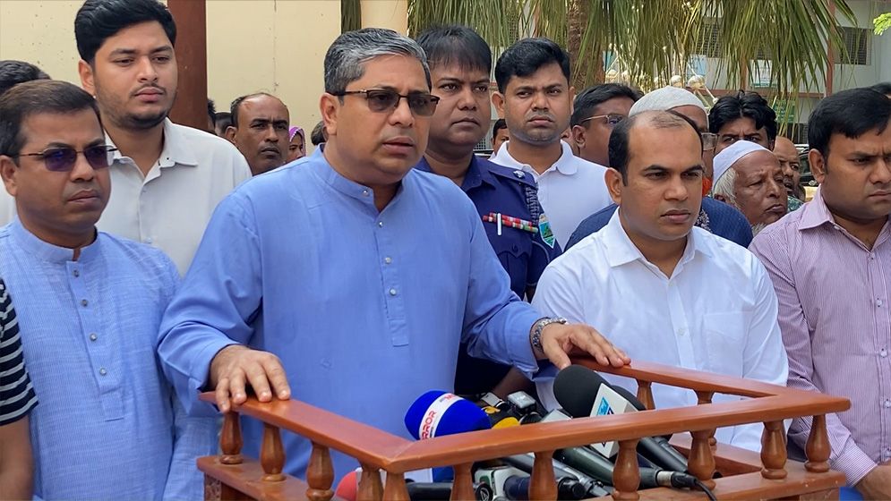 এবার আপনাদের কোনো পূজামণ্ডপে দেখিনি: স্থানীয় সরকার প্রতিমন্ত্রী