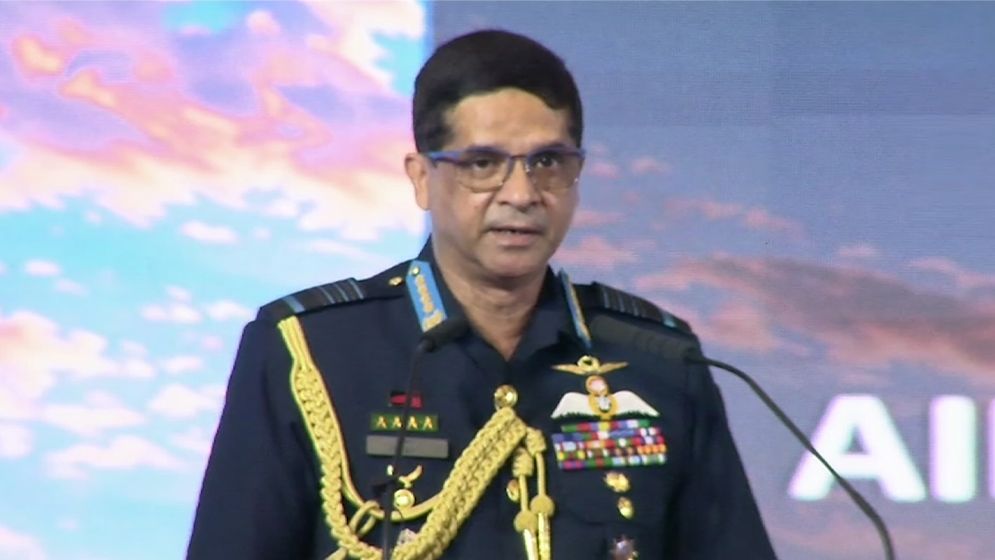 বিমান চলাচলে প্রযুক্তির অগ্রগতিতে সম্ভাবনার পাশাপাশি বাড়ছে নিরাপত্তা ঝুঁকি: বিমান বাহিনী প্রধান