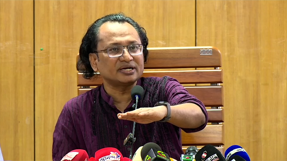 ক্রসফায়ারে সমর্থন নেই, আইজিপির বক্তব্য নিয়ে প্রধানমন্ত্রীর দেশে ফেরার পর সিদ্ধান্ত