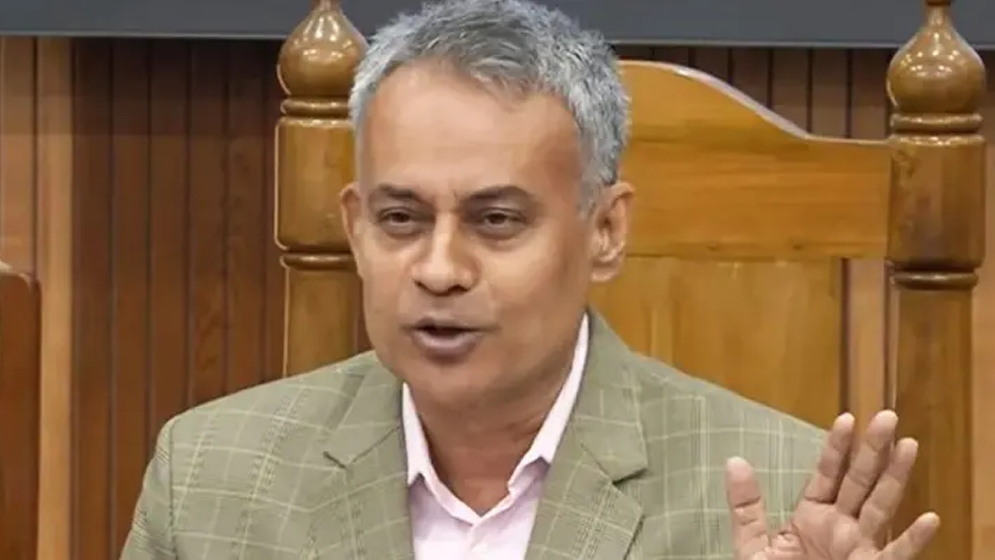 অটোরিকশার বিরুদ্ধে উদ্যোগ নিলেও নাগরিক সমাজ থেকে প্রতিবাদ আসে না: সড়কমন্ত্রী