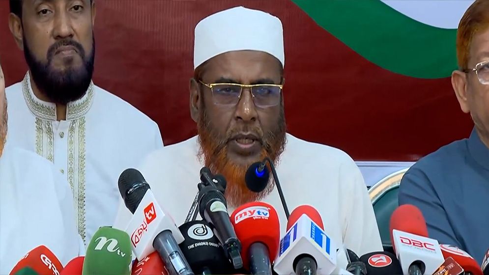 গণভোটের রায় বাস্তবায়ন ছাড়া রাজনৈতিক সংকট কাটবে না: গোলাম পরওয়ার